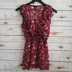 5/$30 🎀 Forever 21 | Flirty Boho Floral Blouse